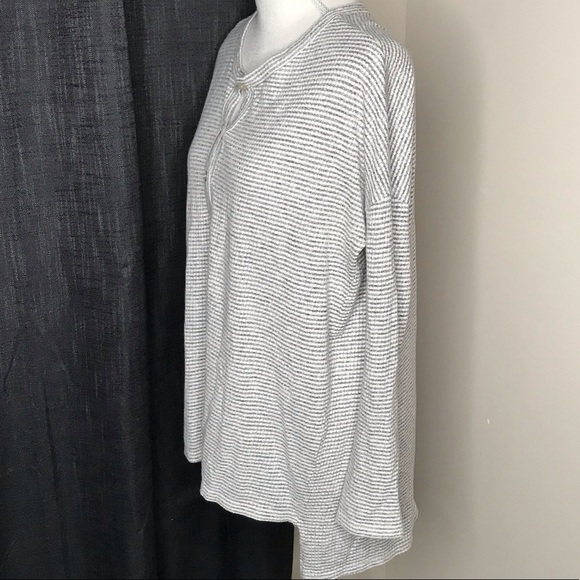 SWEET CLAIRE LARGE BLACK AND HEATHER GRAY LONG SLEEVED HENLEY TUNIC - Picture 5 of 6
